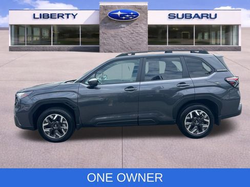 Used 2026 Subaru Forester Premium AWD/4WD image 3