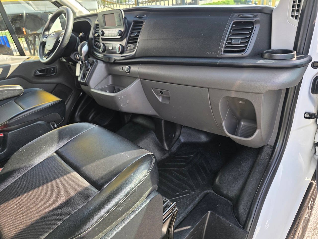 Used 2021 Ford Transit 250 Medium Roof RWD image 21