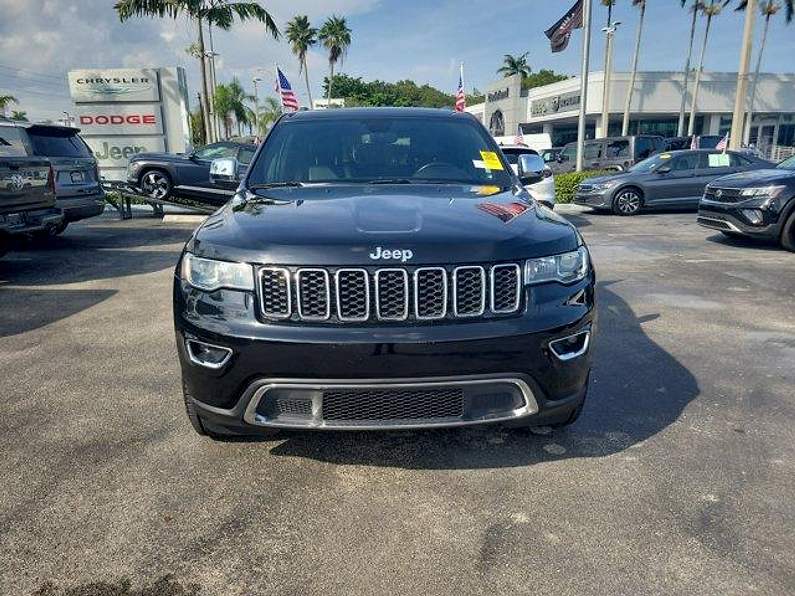 Used 2020 Jeep Grand Cherokee Limited RWD image 2