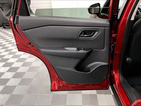 New 2026 Nissan Rogue S image 29