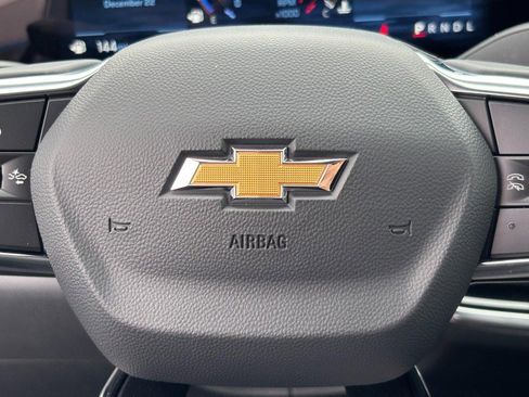 Used 2026 Chevrolet Equinox LT w/ Convenience Package II image 18