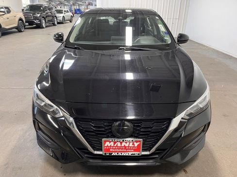 Used 2022 Nissan Sentra SV image 8