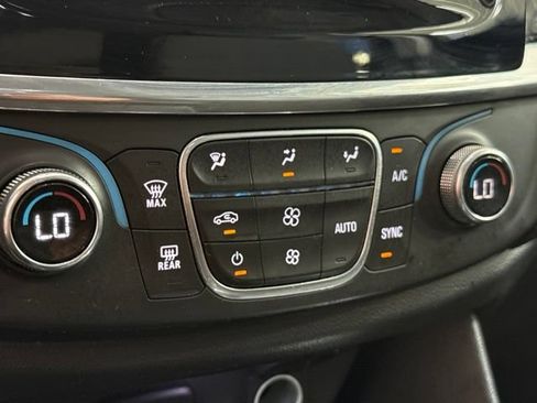 Used 2020 Chevrolet Traverse LS w/ LPO, Floor Liner Package FWD image 18