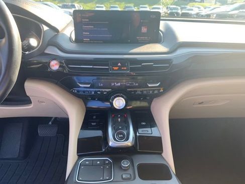 Used 2022 Acura MDX w/ Technology Package AWD/4WD image 32