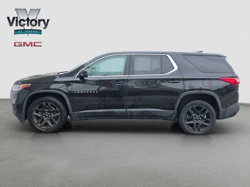 Used 2020 Chevrolet Traverse LS FWD image 6