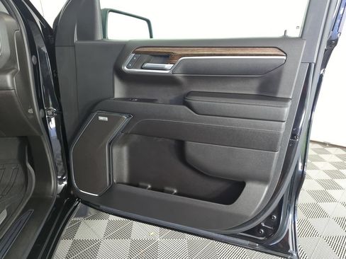 Used 2023 GMC Sierra 1500 Elevation w/ Preferred Package RWD image 31