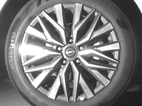 Used 2025 Nissan Altima 2.5 SV image 13