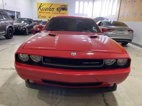 Used 2009 Dodge Challenger R/T image 3