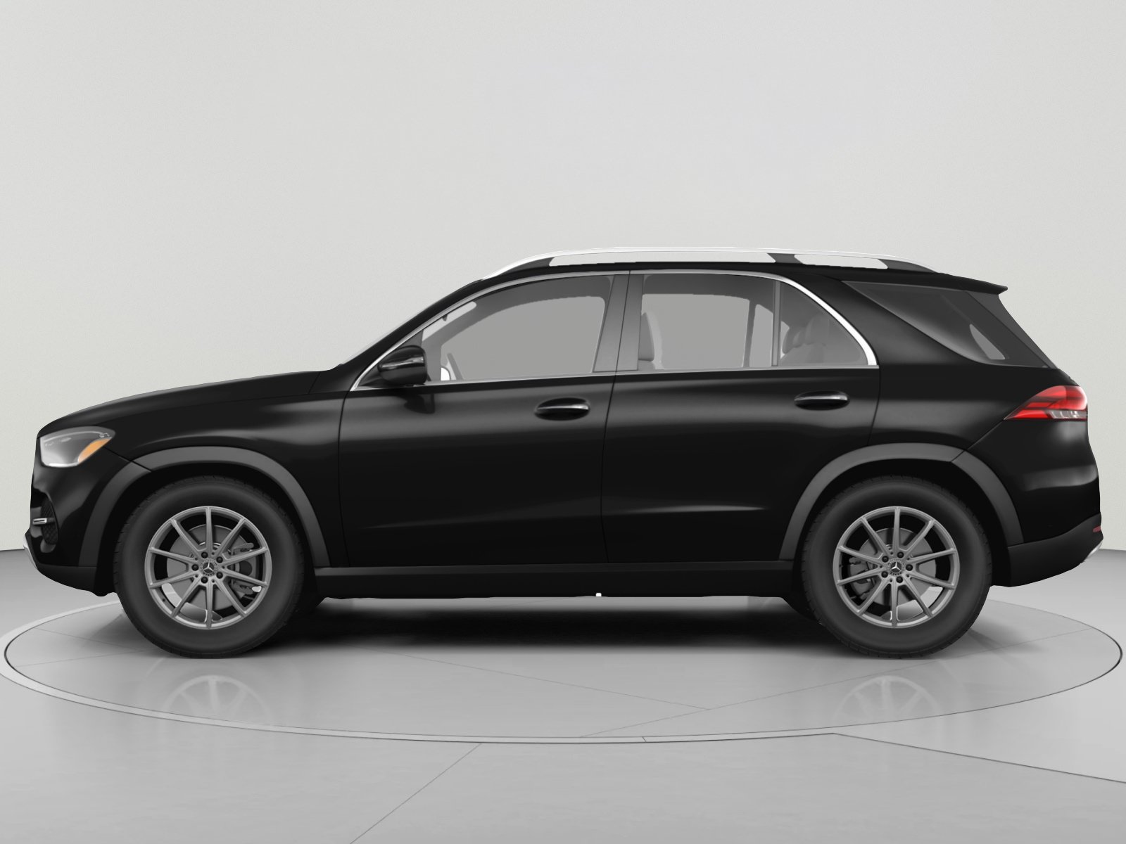 Used 2025 Mercedes-Benz GLE 350 4MATIC image 2