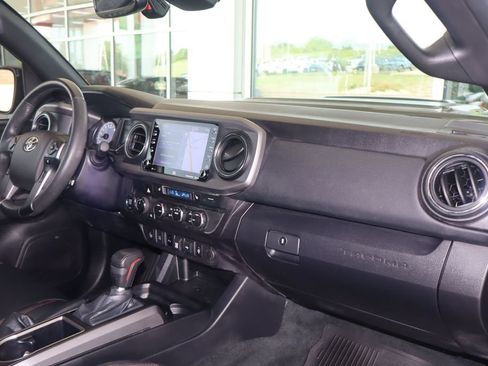 Used 2023 Toyota Tacoma TRD Pro AWD/4WD image 42