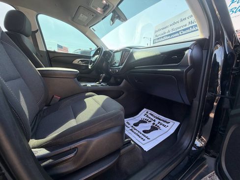 Used 2018 Chevrolet Traverse LS FWD image 25