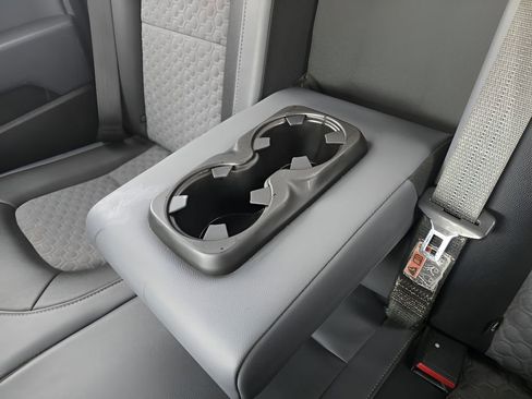 Used 2019 Chevrolet Colorado Z71 image 30