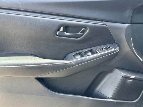 Certified 2025 Nissan Sentra S image 16