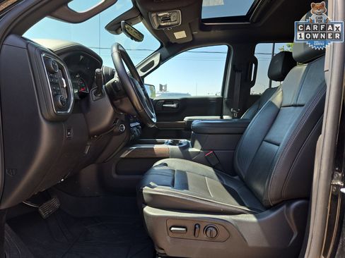 Used 2020 Chevrolet Silverado 1500 High Country w/ Technology Package AWD/4WD image 16