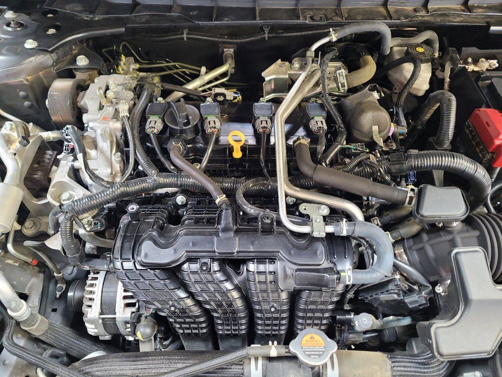 Used 2025 Nissan Altima 2.5 SV FWD image 30