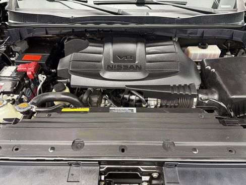Used 2021 Nissan Titan SV w/ SV Convenience Package AWD/4WD image 28
