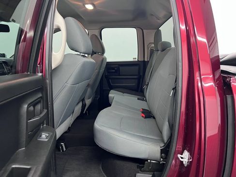 Used 2019 RAM 1500 Tradesman w/ Chrome Plus Package RWD image 12