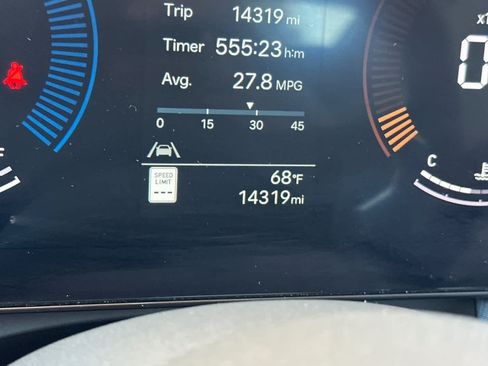 Used 2024 Hyundai Sonata SEL FWD image 28