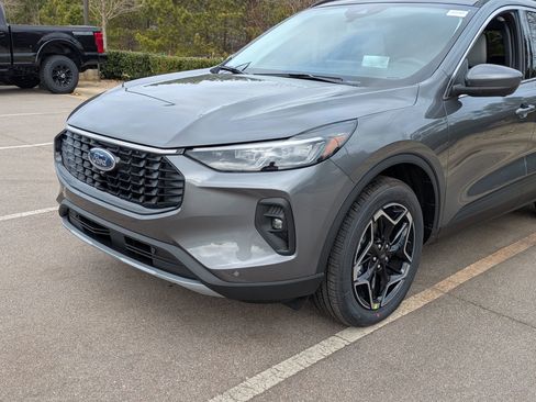 New 2026 Ford Escape Platinum w/ Premium Technology Package image 10