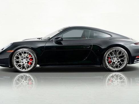 Used 2024 Porsche 911 Carrera 4S AWD/4WD image 13