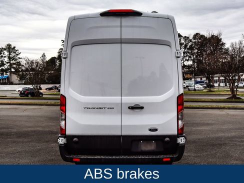 Used 2024 Ford Transit 250 148 High Roof Extended w/ Load Area Protection Package image 6