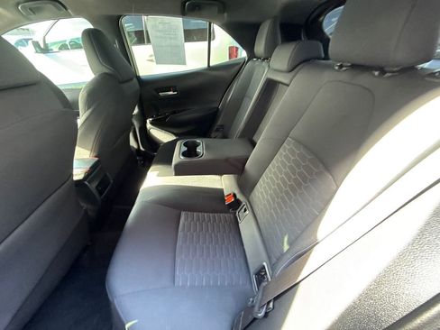 Used 2019 Toyota Corolla SE FWD image 16