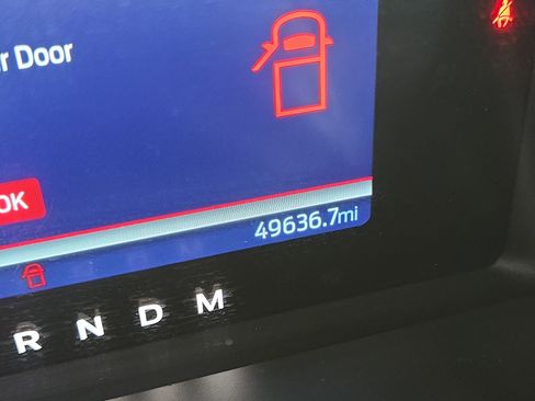 Certified 2022 Ford Bronco Badlands w/ Sasquatch Package image 14