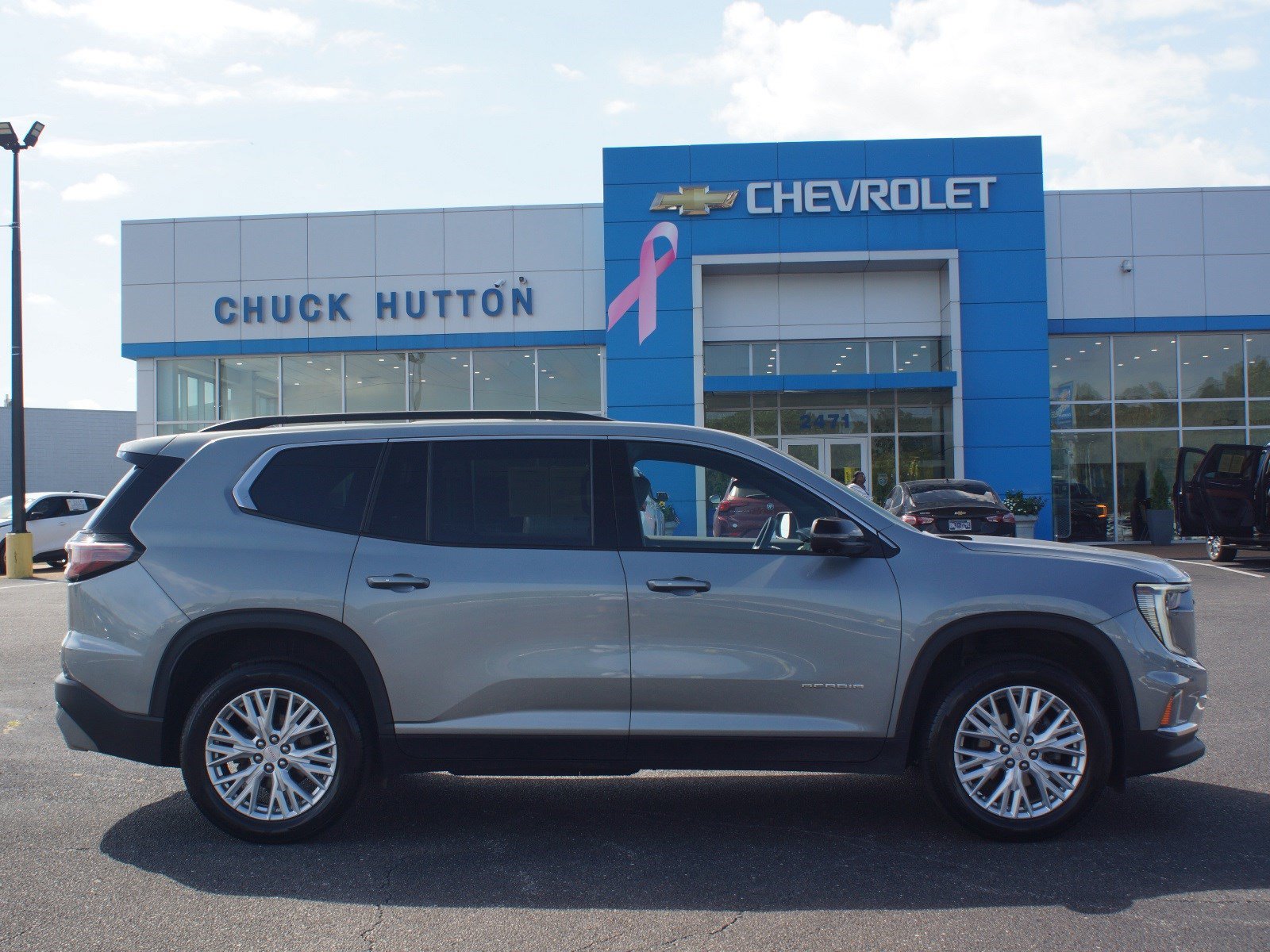Used 2024 GMC Acadia Elevation AWD/4WD image 1