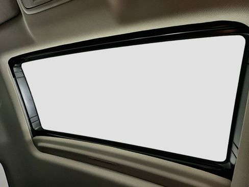 Used 2025 Honda Accord SE image 24