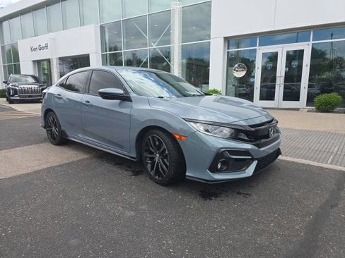 Used 2021 Honda Civic Sport image 2