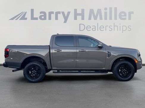 Used 2025 Ford Ranger Lariat w/ FX4 Off-Road Package AWD/4WD image 6
