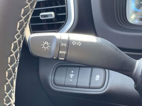 New 2026 Hyundai Venue SEL image 22