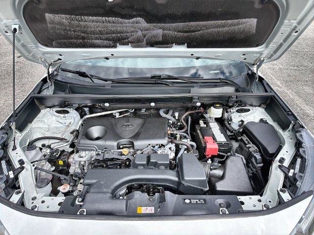 Used 2023 Toyota RAV4 LE FWD image 27