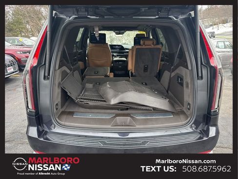 Used 2022 Cadillac Escalade Premium Luxury w/ Performance Package image 14