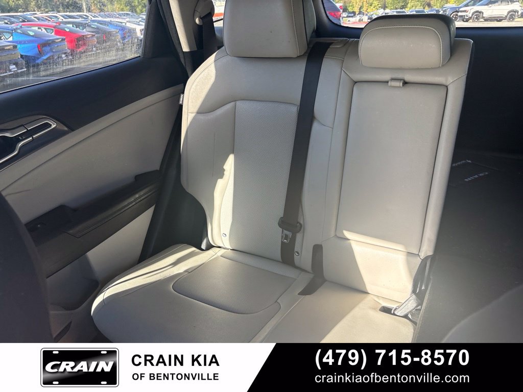 Used 2024 Kia Sportage EX FWD image 21