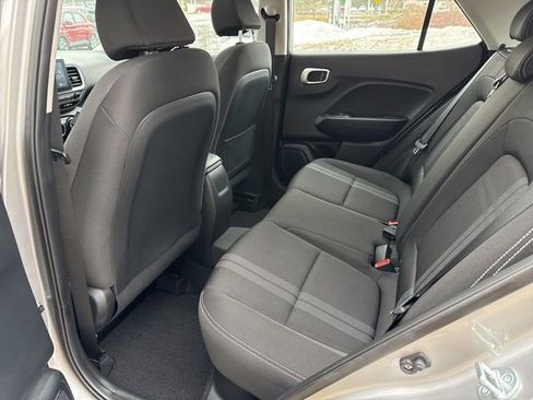 Certified 2023 Hyundai Venue SEL image 15