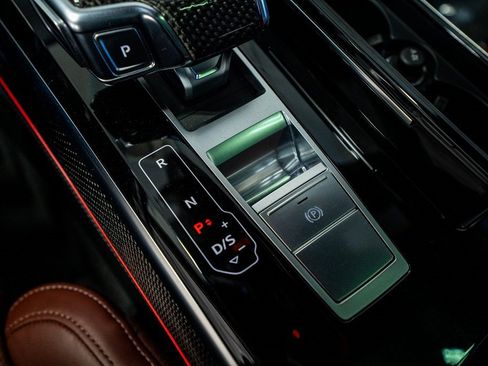 Used 2022 Audi S8 4.0T image 52