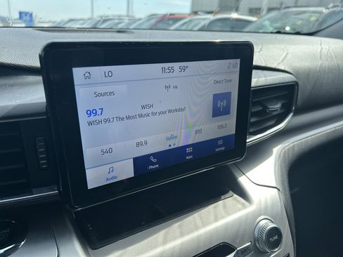 Used 2022 Ford Explorer XLT w/ Equipment Group 202A image 35