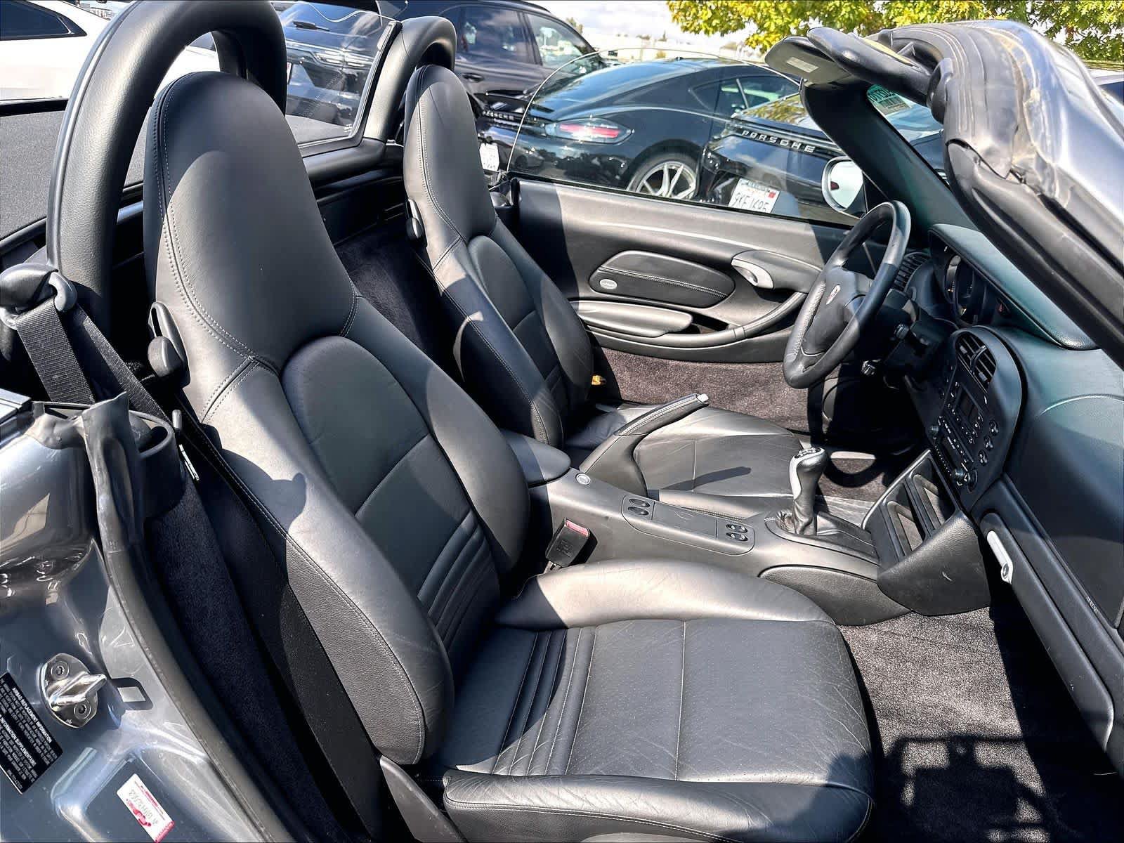 Used 2003 Porsche Boxster RWD image 26