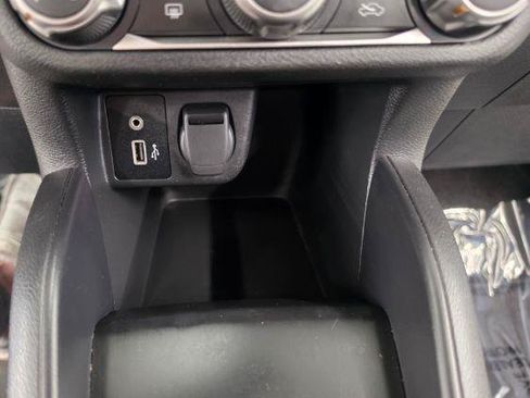 Used 2023 Nissan Versa S w/ S Plus Package FWD image 25