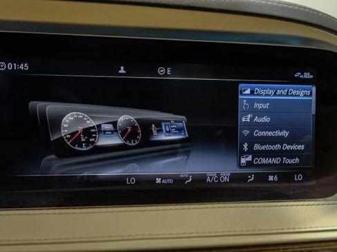 Used 2019 Mercedes-Benz S 560 4MATIC Sedan image 40