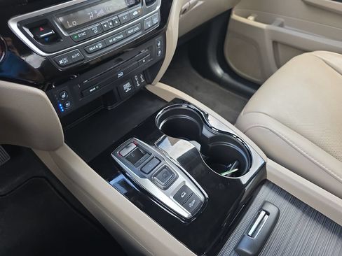 Used 2017 Honda Pilot Elite image 28