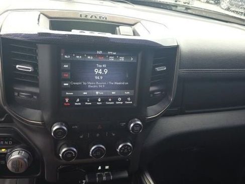 Used 2020 RAM 1500 Sport image 16