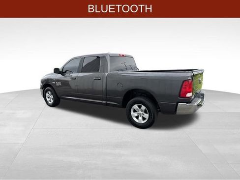 Used 2021 RAM 1500 Classic SLT AWD/4WD image 4