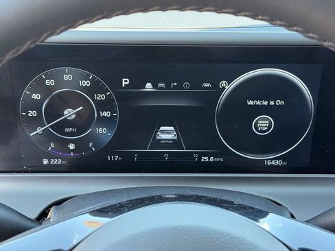 Certified 2025 Kia Seltos EX FWD image 29