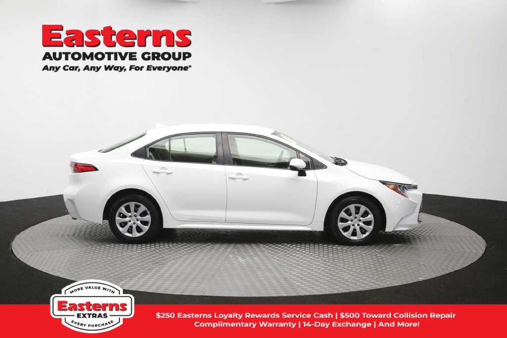 Used 2023 Toyota Corolla LE FWD image 44