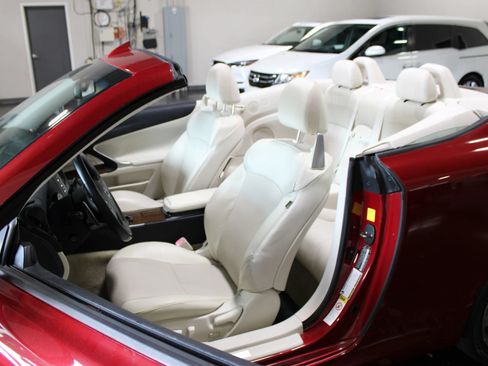 Used 2011 Lexus IS 350C RWD image 41