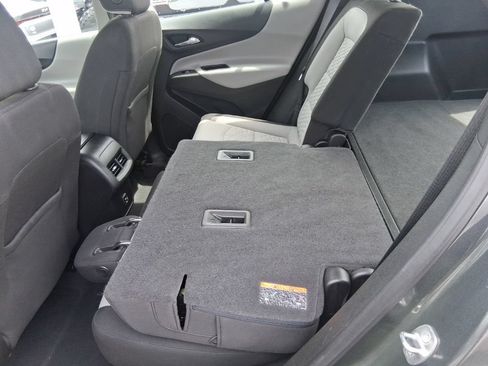 Used 2019 Chevrolet Equinox LS FWD image 21
