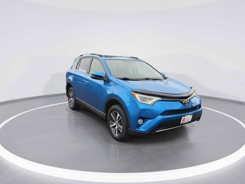 Certified 2016 Toyota RAV4 XLE AWD/4WD image 2