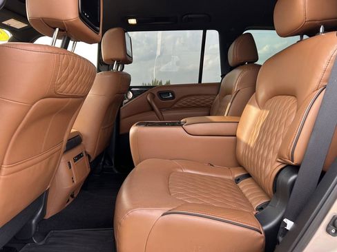 Used 2022 INFINITI QX80 Sensory w/ Cargo Package image 19